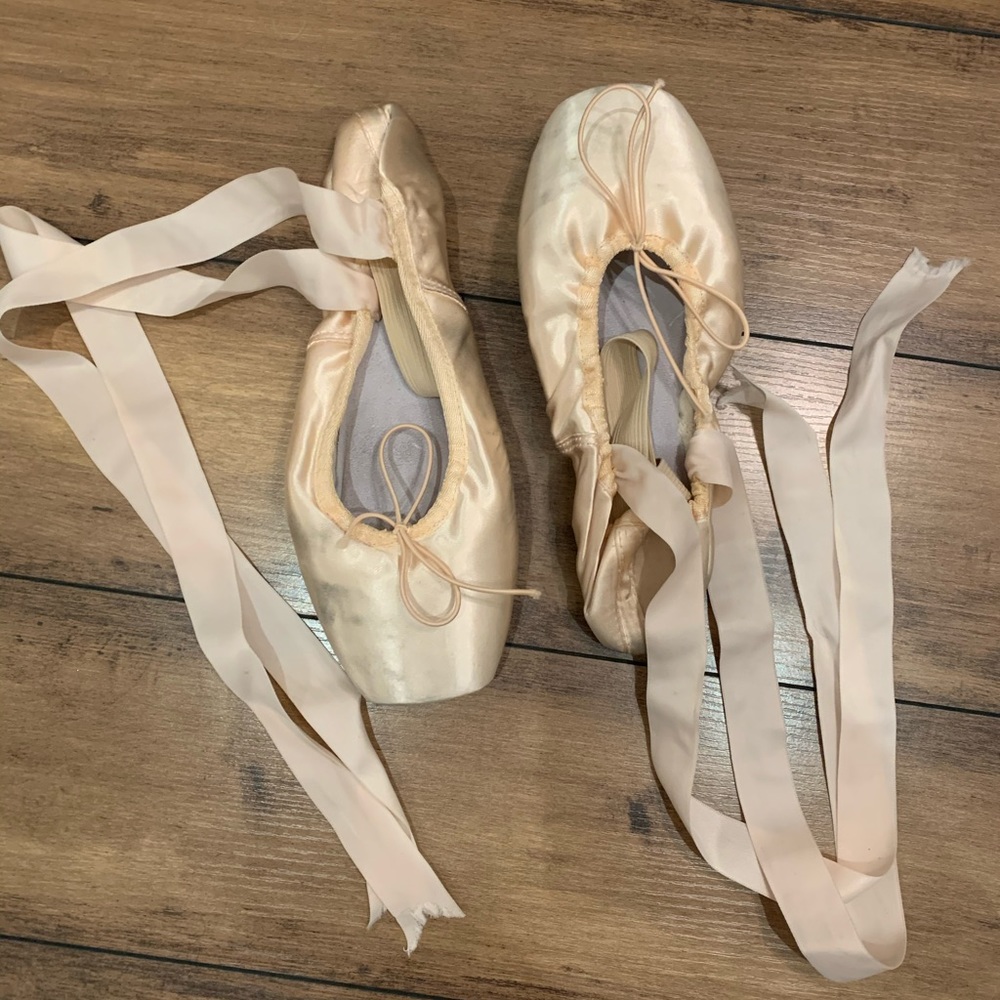Bloch European Balance Pink Pointe Shoes